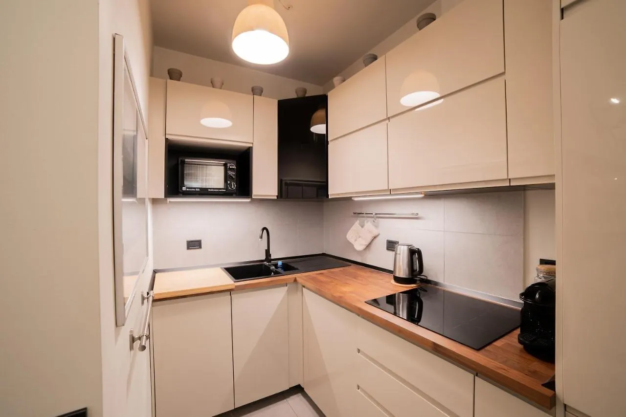 Brera-Centro, Stylish And Central New Apartment Milán